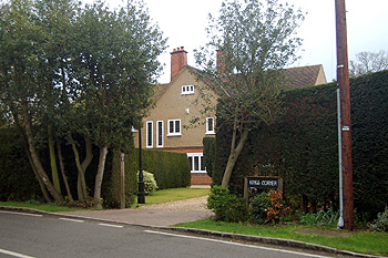9 Main Road April 2012